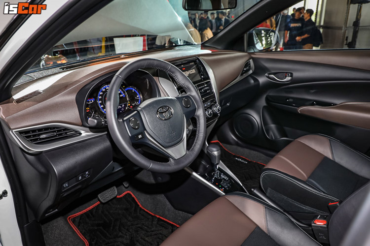 Toyota Yaris Crossover 2019 vừa ra mắt giá chỉ từ 480 triệu có trang bị gì nổi bật?