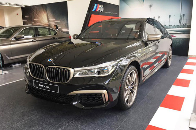BMW M760Li giá 13 tỷ vừa ra mắt thị trường Việt sở hữu những tính năng nổi bật gì?