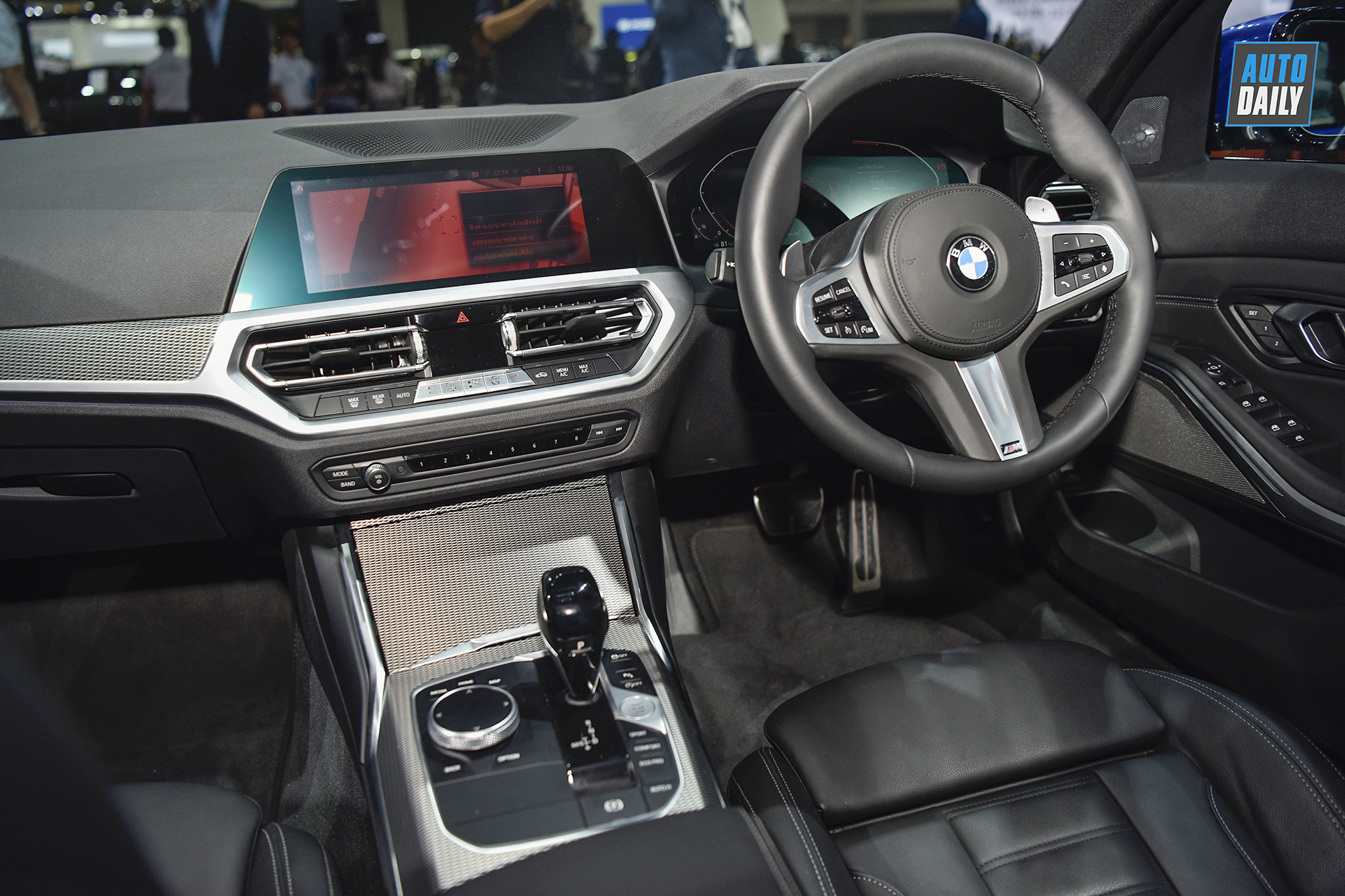 BMW 3 Series đẹp ‘long lanh’ có khả năng về Việt Nam được trang bị những gì?