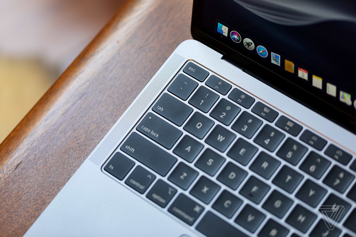 ‘Soi’ tính năng và công nghệ trên MacBook Pro bản nâng cấp