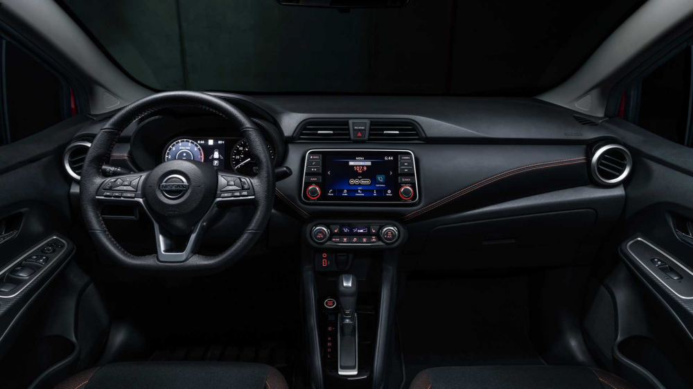 Nissan Versa 2020 đẹp ‘long lanh’ giá chỉ hơn 300 triệu vừa ra mắt được trang bị những gì?