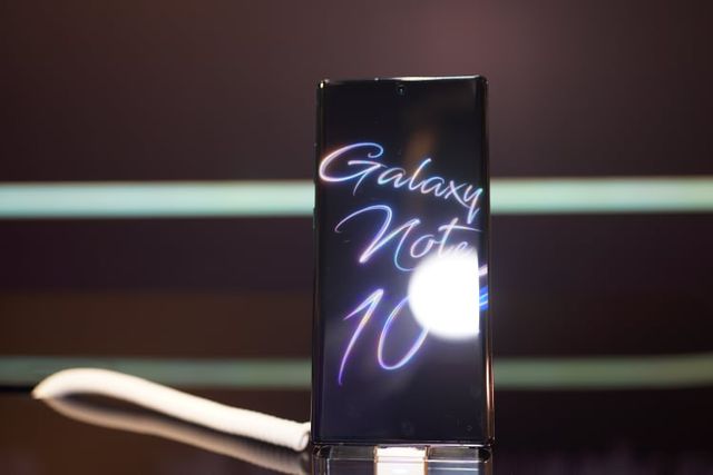 Có lượng đặt hàng cao gấp đôi Note 9, Galaxy Note 10 có gì đặc biệt?