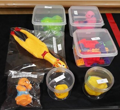 Một số đồ chơi trẻ em bằng nhựa ở Thái Lan chứa lượng lớn hóa chất gây vô sinh, ung thư