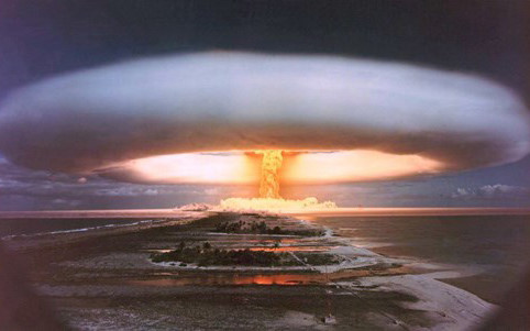 Sức hủy diệt của bom H mạnh gập hàng nghìn lần bom nguyên tử mà Mỹ thả xuống Nhật Bản trước đó