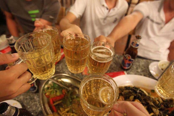 Tỷ lệ tiêu thụ bia rượu của Việt Nam hiện đang đứng thứ 2 ở Đông Nam Á