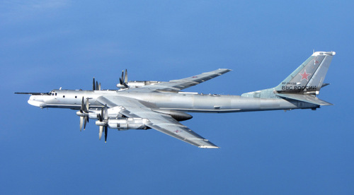 Máy bay ném bom Tu-95 được đưa vào biên chế vào năm 1956. 