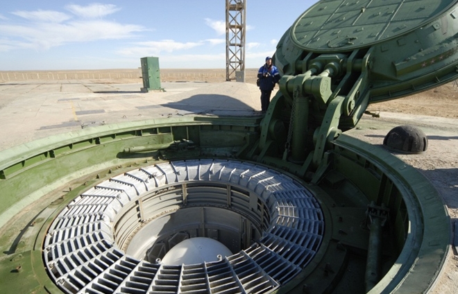Hầm chứa tên lửa RS-28 của Nga. 