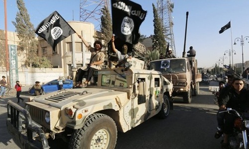 Chuyên gia quân sự đang lo ngại về vũ khí hóa học tự chế của phiến quân IS.