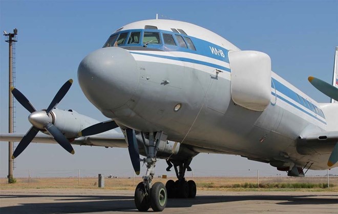 Hệ thống gây nhiễu điện tử trên máy bay được thiết kế để chống lại các máy bay cảnh báo sớm của Nga. 