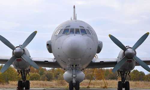  Máy bay Il-22PP Porubschik của Nga. 