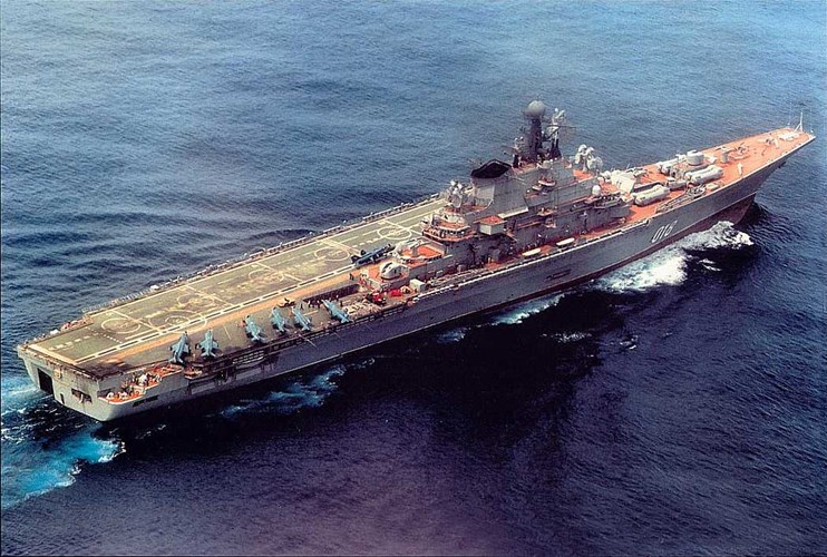 Tàu sân bay lớp Kiev là một trong ba kiểu hàng không mẫu hạm được thiết kế dưới thời Liên Xô. 