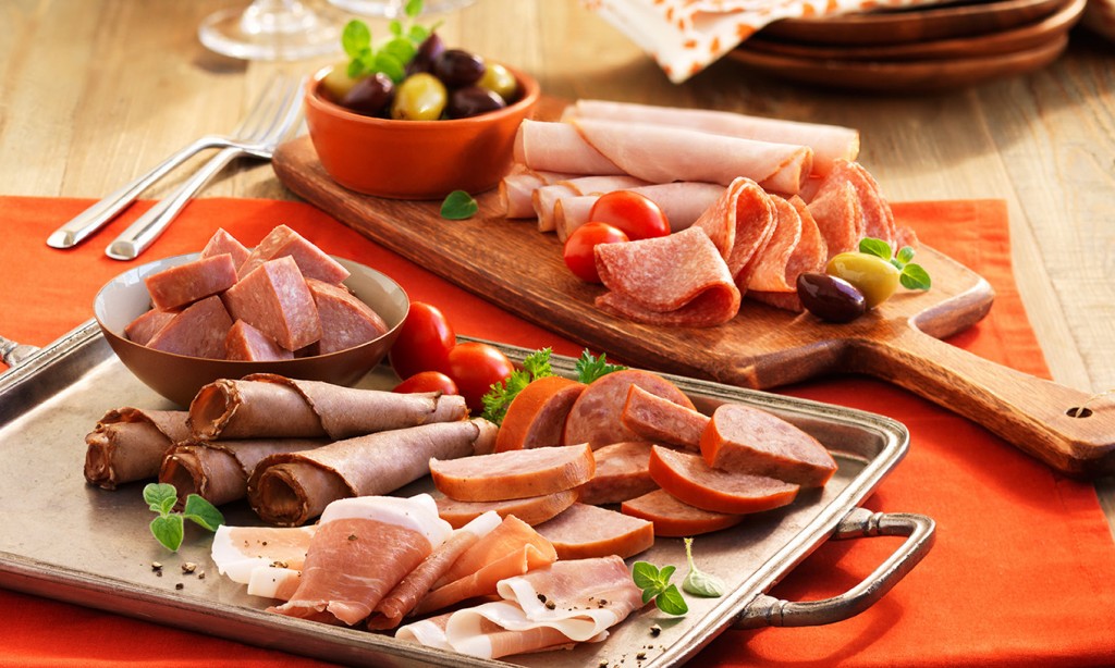 Thịt chế biến sẵn tăng nguy cơ mắc bệnh nặng. 