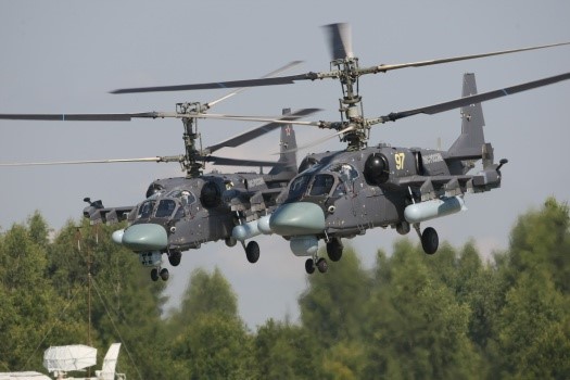 Trực thăng tấn công Ka-52 Alligator cũng là trực thăng đầu tiên trên thế giới được trang bị hệ thống thoát hiểm. Ảnh: Zing News 