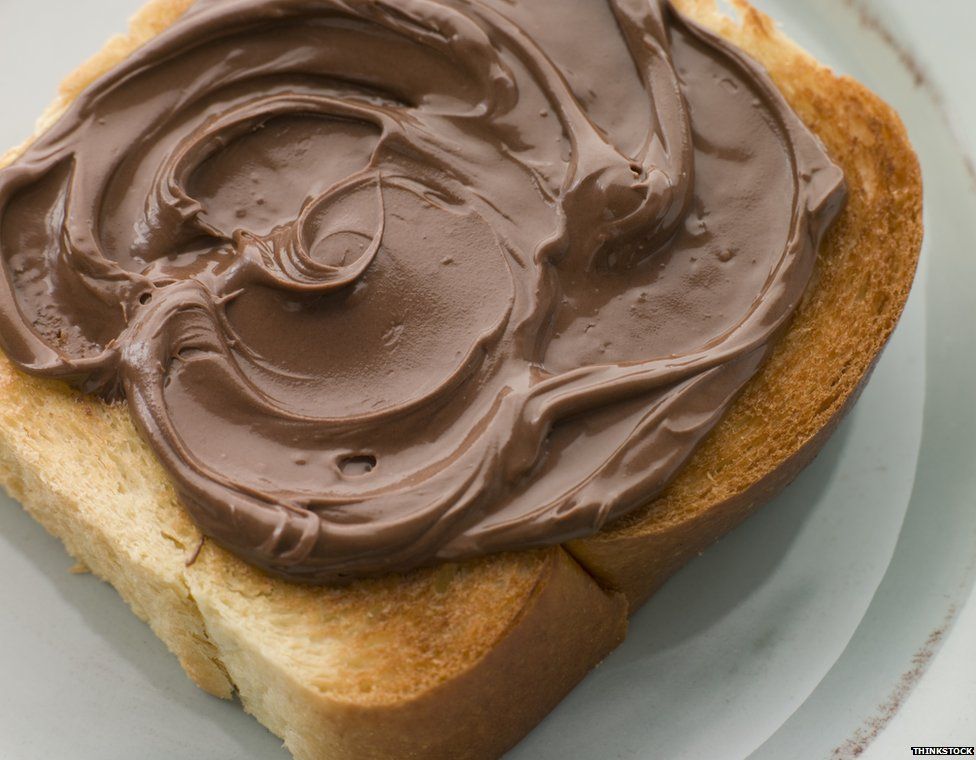 Theo nghiên cứu mới đây cho biết, bơ phết bánh mì Nutella chứa chất gây ung thư. Ảnh: Một Thế giới