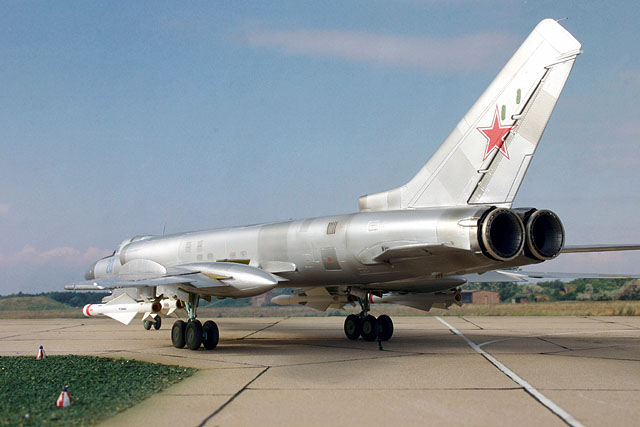 Tiêm kích Tu-128 cho tốc độ tối đa 1.920 km/h, tầm hoạt động 2.565 km. Ảnh: Trí Thức Trẻ