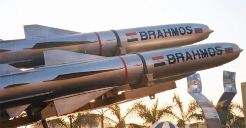  Tên lửa BrahMos là một loại vũ khí quân sự do Nga và Ấn Độ hợp tác phát triển. Ảnh: VnMedia