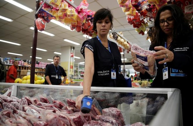 Brazil chấn động vì bê bối thịt bẩn xuất khẩu lan rộng trên thế giới. Ảnh: Zing/Reuters. 