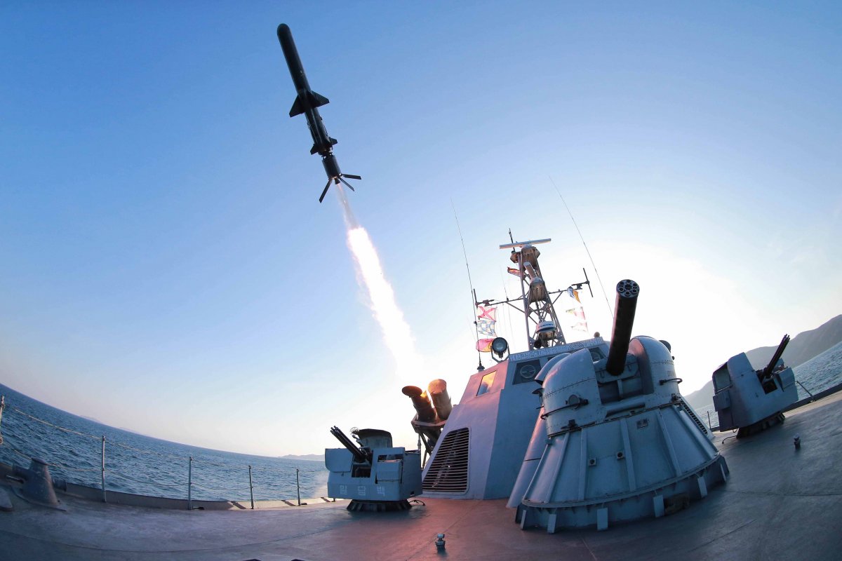  Tên lửa KN-11 của Triều Tiên trong một lần thử nghiệm. Ảnh: GDVN
