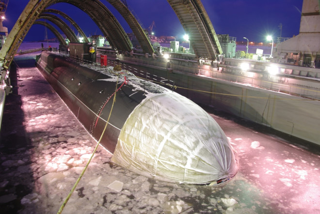 Tàu ngầm Alexander Nevsky có chiều dài khủng 170 m, gần gấp đôi chiều dài một sân bóng đá. Ảnh: Zing News 