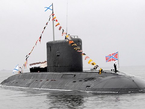  Tàu ngầm Rostov-on-Don được NATO biệt danh là “hố đen đại dương”. Ảnh: An ninh Thủ đô