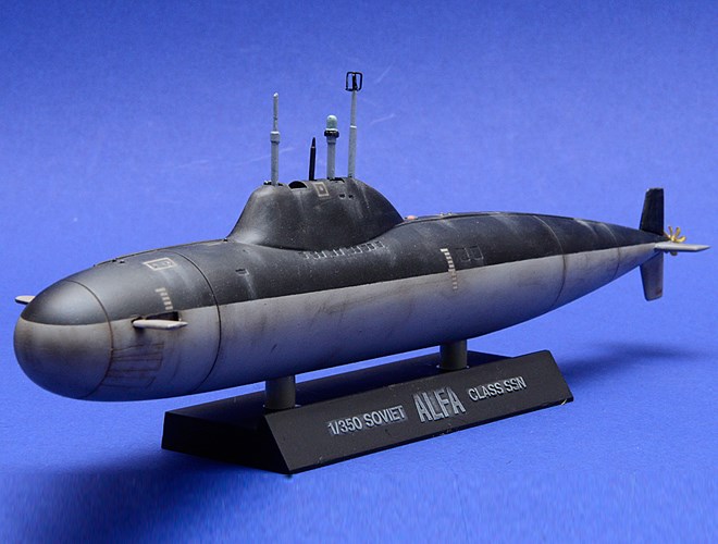 Tàu ngầm hạt nhân Alfa là vũ khí có thể chạy nhanh hơn cả ngư lôi. Ảnh: ANTĐ
