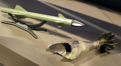 Tên lửa EAPS là vũ khí có thể diệt mục tiêu nhanh gọn. Ảnh: Đất Việt
