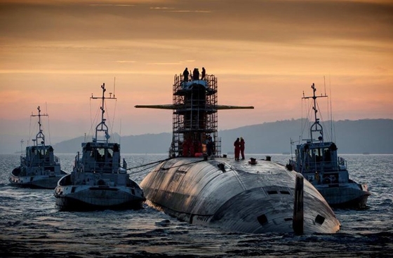 Tàu ngầm Le Terrbiel sở hữu tên lửa SLBM M-51. Ảnh: VnMedia