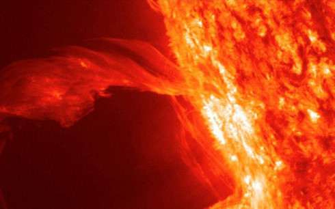 Bão Mặt Trời đang ngày càng mạnh ảnh hưởng không nhỏ tới Trái Đất. Ảnh minh họa 