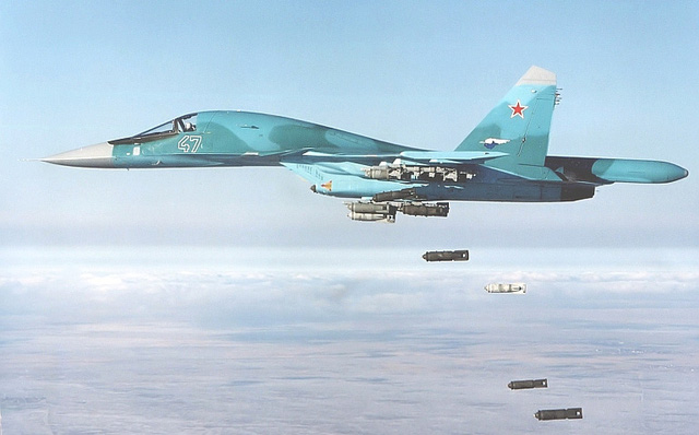 Máy bay ném bom Tu-95MS của Nga có khả năng mang 15 tấn bom đạn. Ảnh: Infonet 