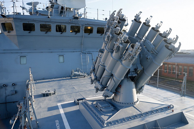 Hệ thống vũ khí trên tàu tên lửa Đô đốc của Nga. Ảnh: Kiến thức