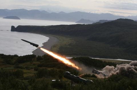  Tên lửa phòng thủ bờ biển của Nga. Ảnh: Đất Việt