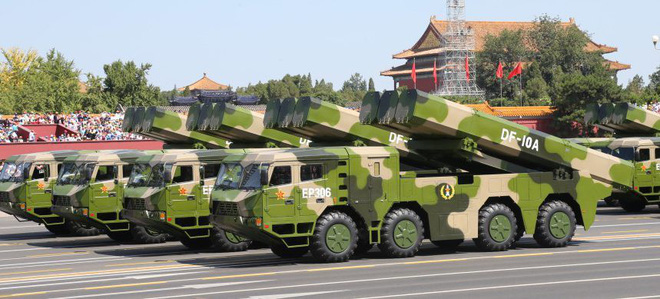 Tên lửa DF-10A của Trung Quốc là vũ khí có khả năng bắn xa 1500km. Ảnh: Thời đại 