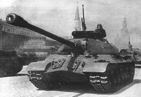 Xe tăng IS-3 của Nga thời Thế chiến thứ 2. Ảnh: Kiến thức