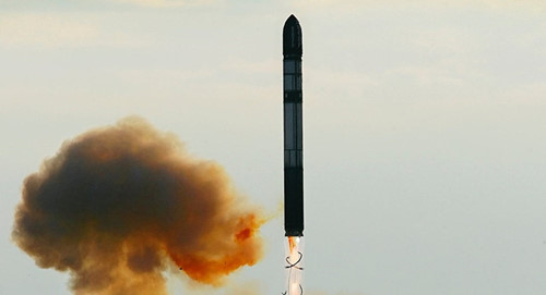  Tên lửa RS-28 Sarmat của Nga có tầm bắn khủng khiếp nhất lịch sử. Ảnh: Kiến thức