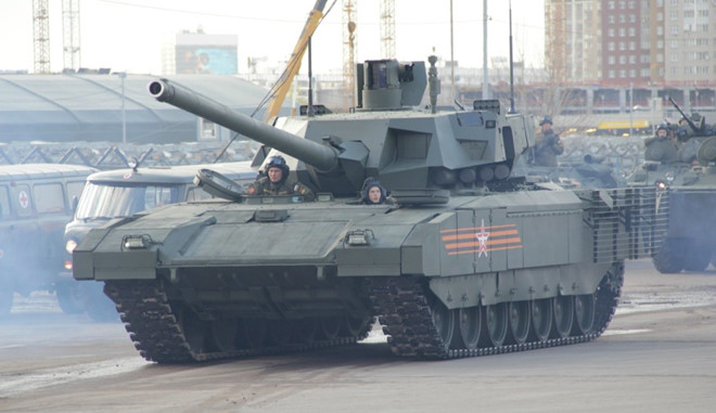  Xe tăng VT-4 của Trung Quốc được coi là vũ khí đối trọng của xe tăng T-14 Nga. Ảnh: Zing News