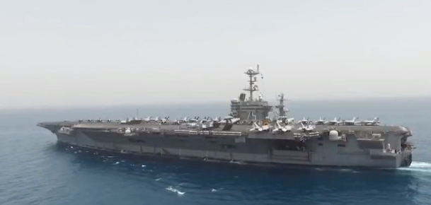 Tàu sân bay USS Harry S.Truman Mỹ điều tới chiến trường Syria có khả năng mang hàng nghìn tên lửa. Ảnh: Tiền Phong