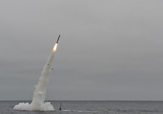  Tàu ngầm Nga được gắn tên lửa mạnh nhất của Mỹ. Ảnh: Đất Việt