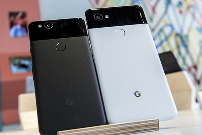 Hình ảnh điện thoại Pixel 3 và 3 XL sắp ra mắt. Ảnh: AFP