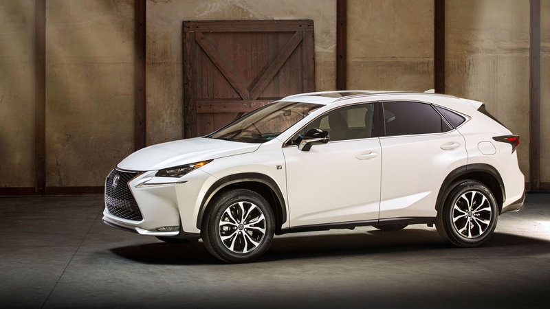 Lexus NX 2015 bản 200t vừa được công bố giá bán từ 30,405USD ngày hôm qua