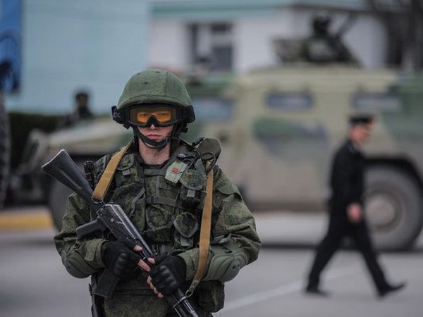 Lính thủy đánh bộ Ukraine tại Crimea nhận tối hậu thư