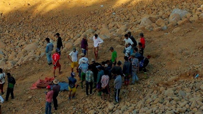 Các vụ tai nạn lở đất, sập hầm mỏ khai thác ngọc bích đã cướp đi sinh mạng hàng trăm người dân Myanmar mỗi năm