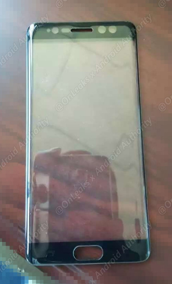 Hình ảnh mặt trước của Galaxy Note 7 bị rò rỉ, bên cạnh sự hiện diện của các cảm biến, camera trước ở trên màn hình còn là sự xuất hiện của cảm biến quét mống mắt