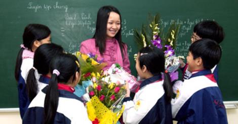 Dành tặng những món quà, những lời chúc hay ngày mùng 8 tháng 3 đến cô giáo yêu quý