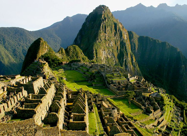 Cùng khu tàn tích Machu Picchu, Peru nổi tiếng với những hiện tượng bí ẩn trên thế giới