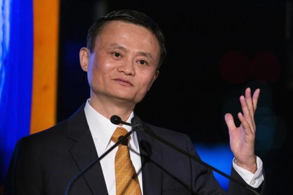 Jack Ma cho biết tập đoàn Alibaba có khả năng sẽ hợp tác thanh toán điện tử với Apple. Ảnh Reuters
