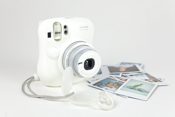 Máy ảnh Fujifilm giá rẻ, Instax mini 25