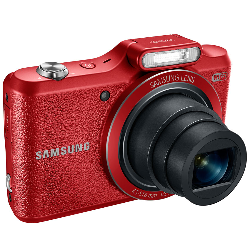 Màu đỏ của mẫu máy ảnh giá rẻ này sẽ mang lại may mắn cho người sở hữu vào đầu năm mới