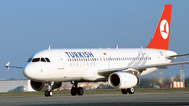 Một máy bay của hãng hàng không Turkish Airlines (Thổ Nhĩ Kỳ) đã buộc phải chuyến hướng vì bị đe dọa đánh bom khủng bố