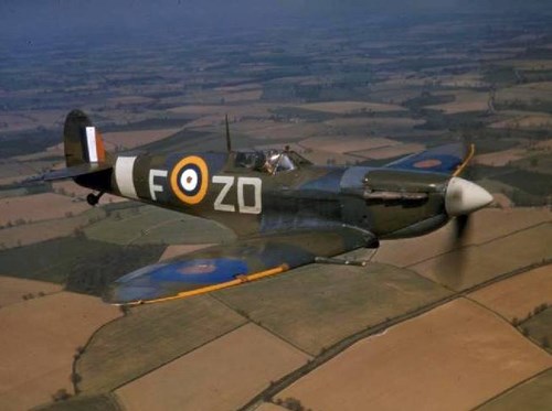 Supermarine Spitfire là loại máy bay chiến đấu của Anh lừng lẫy trong chiến tranh thế giới thứ II