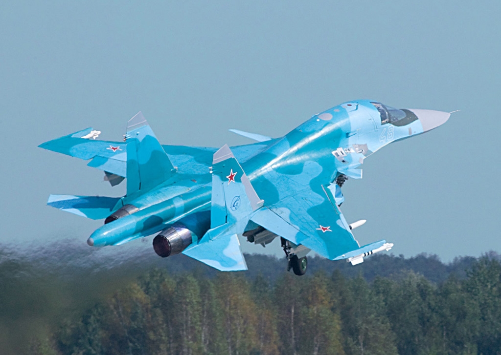 Máy bay Su-34 sở hữu hệ thống vũ khí mạng mẽ, hiện đại
